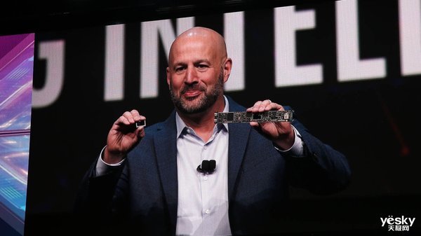 英特尔为PC用户开启效率“加速器”:AI赋能PC势在必行